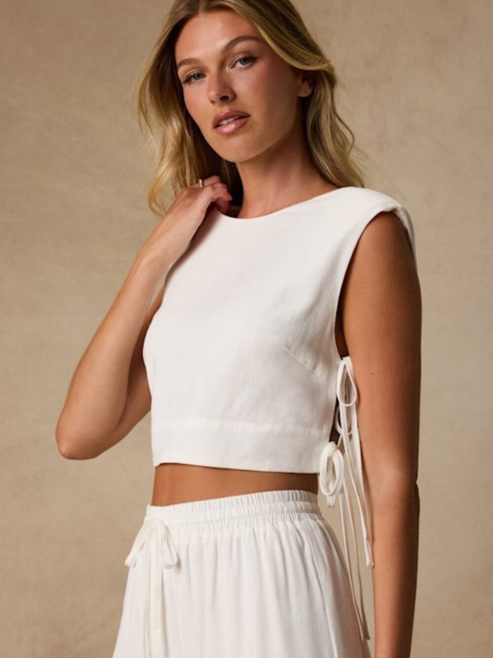 Lulus Irida Ivory Tie-side Sleeveless Crop Top White - Size M